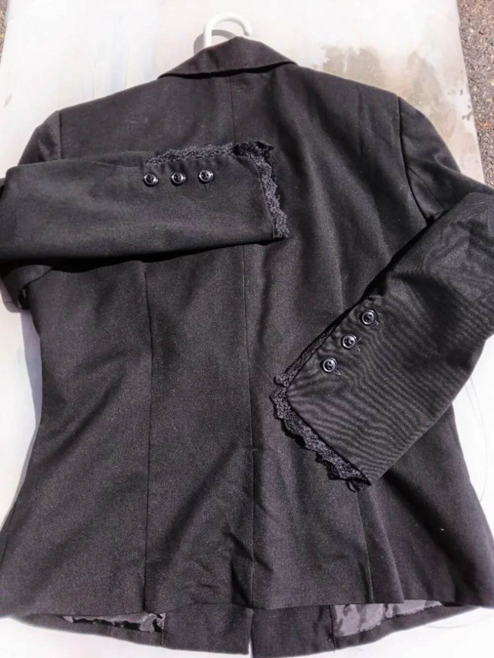 Women's Blazer, by Oscar De la Renta - Picture 6 of 8